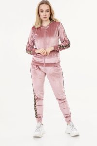 Leoparlı Pembe Bayan Kadife Takım