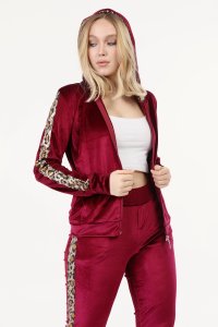 Leoparlı Bordo Bayan Kadife Takım